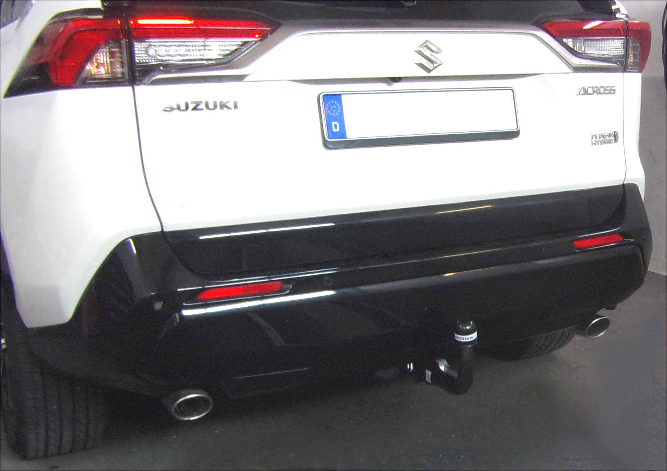Anhängerkupplung für Suzuki-Across Hybrid, spez. Fzg. mit sensorgesteuerter Heckklappe, Baureihe 2020- V-abnehmbar